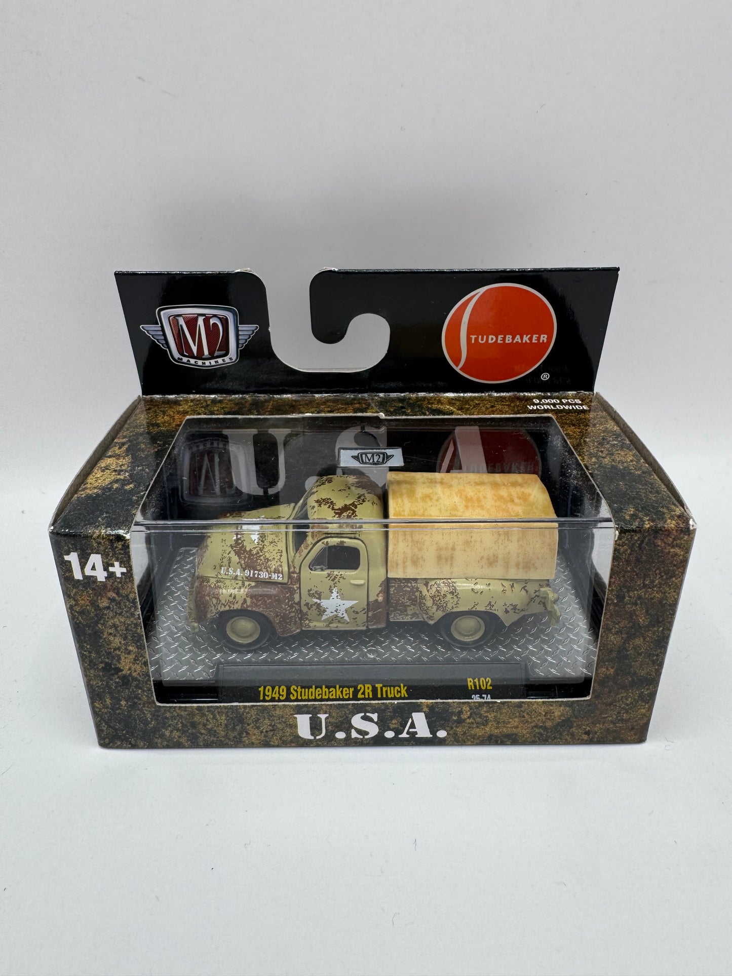 M2 Machines: 1949 Studebaker 2R Truck - Edición "U.S.A. Military Service"