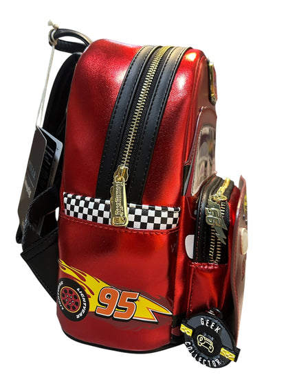 Mini Mochila Loungefly Pixar: Cars - Rayo McQueen "Rust-eze" Edition
