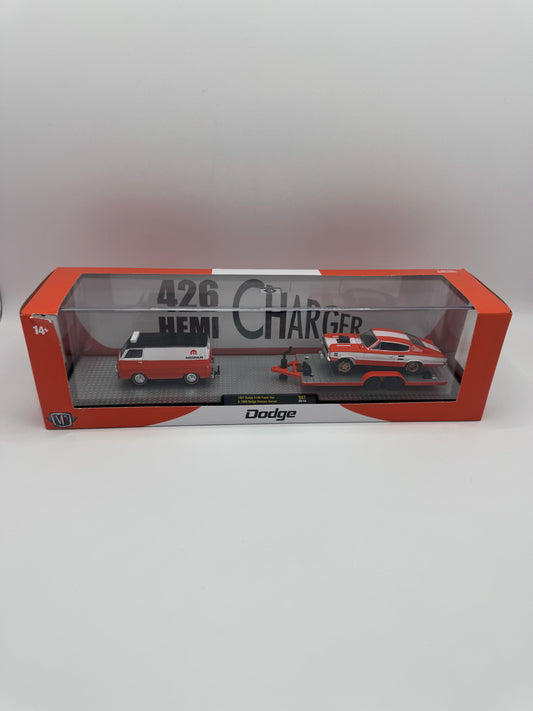 M2 Machines: Set Dodge Mopar - 1967 Dodge A100 & 1966 Dodge Charger Gasser
