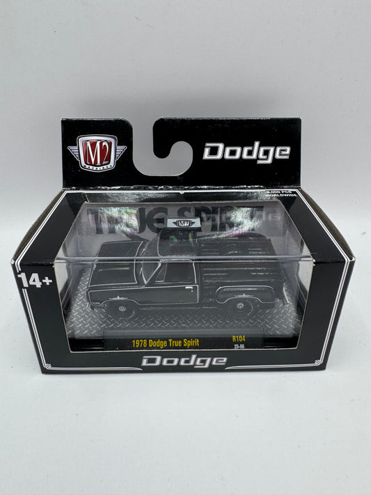 M2 Machines: 1978 Dodge True Spirit - Edición Limitada R104