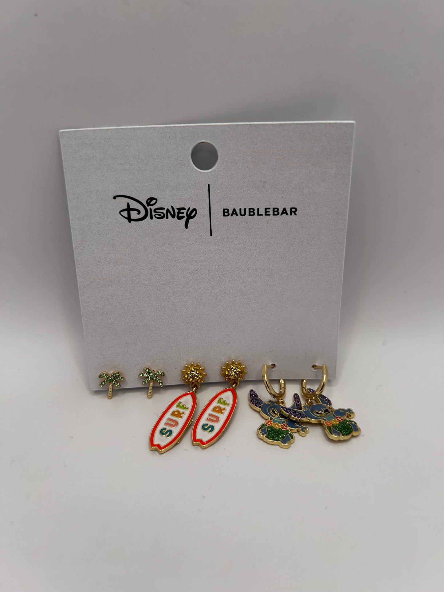 Set de Aretes Disney x Baublebar: Colección Stitch Surf & Summer