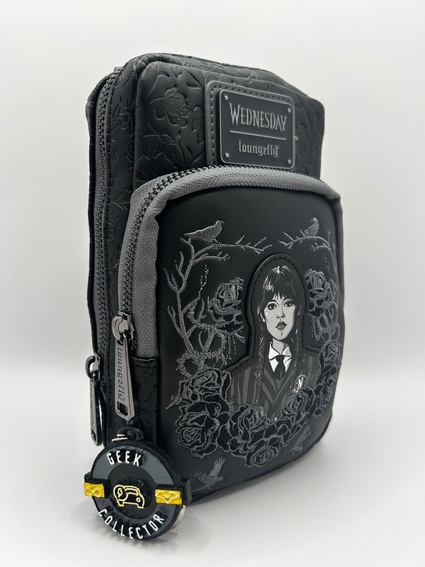 Bolso Crossbody Loungefly: Wednesday (Merlina) - Nevermore Academy