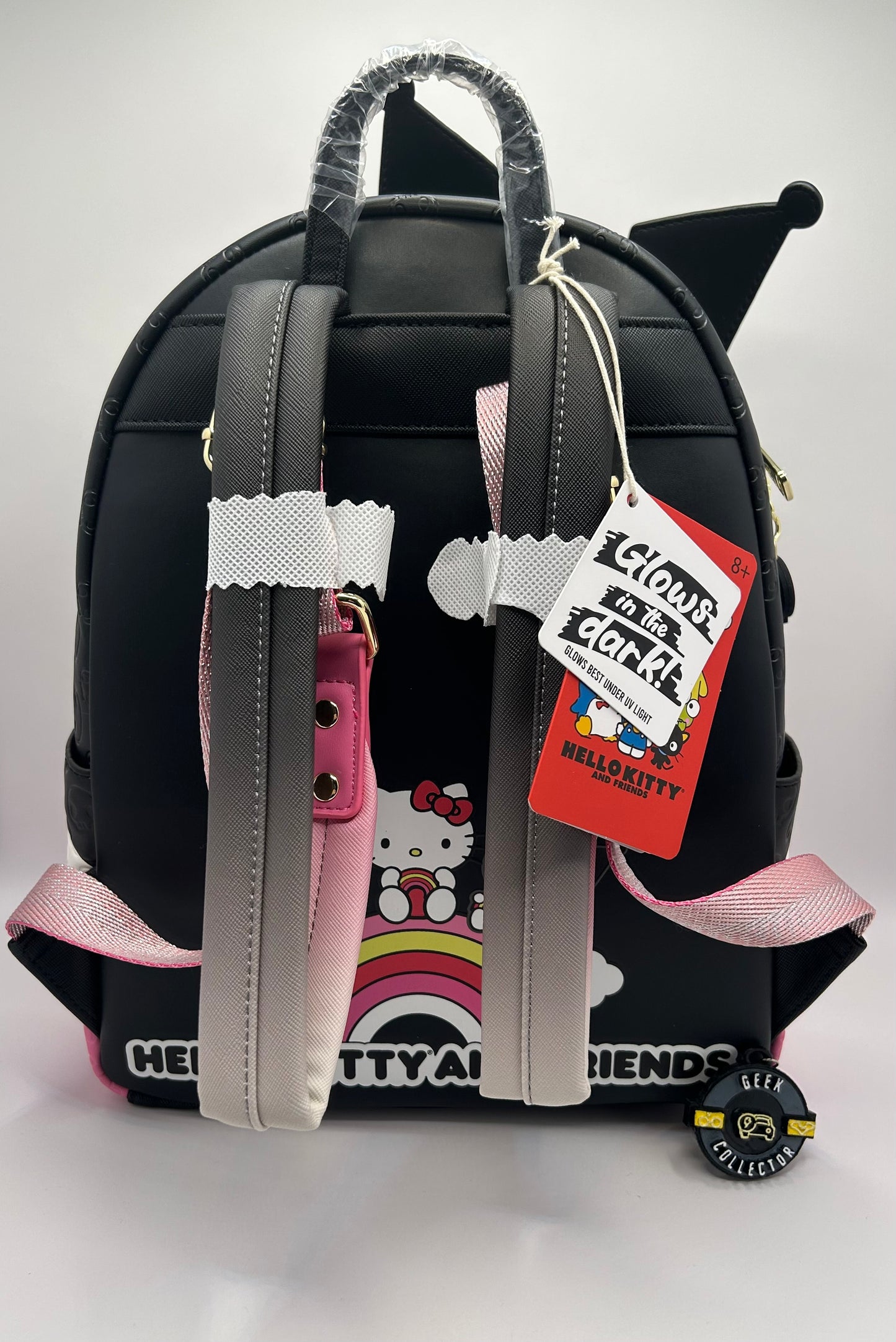 Mochila Loungefly Sanrio: Triple Diversión (Kuromi, Hello Kitty & My Melody)