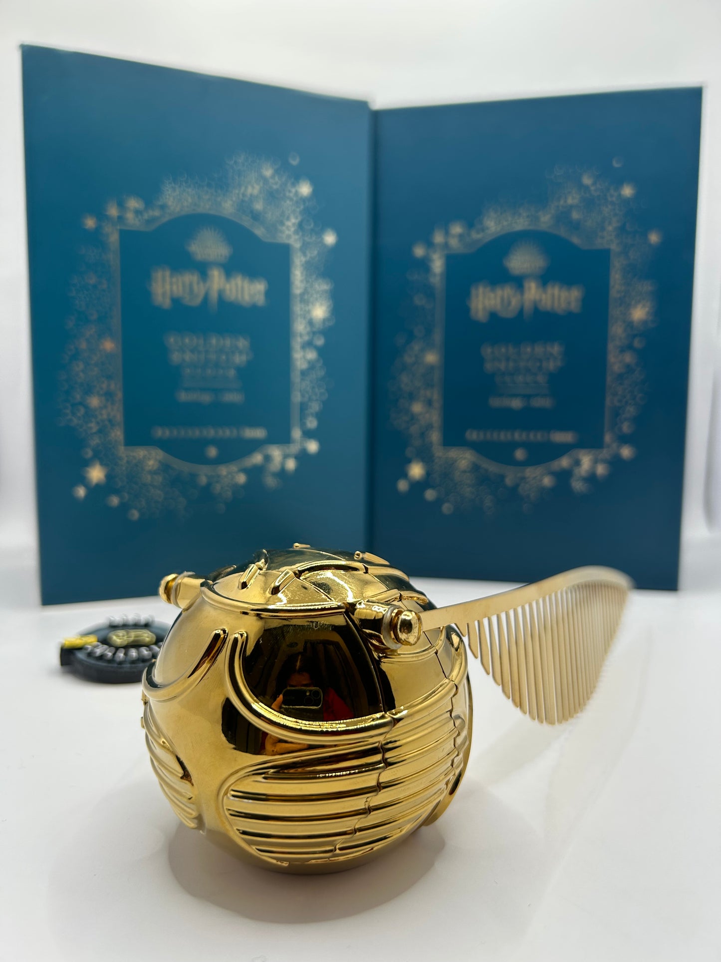 Reloj de Escritorio Golden Snitch – Edición Coleccionista (Wizarding World)