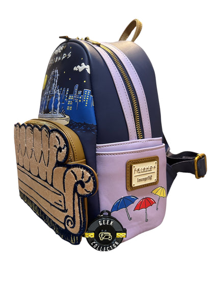 Mini Mochila Loungefly: FRIENDS - La Fuente y el Sofá Icónico