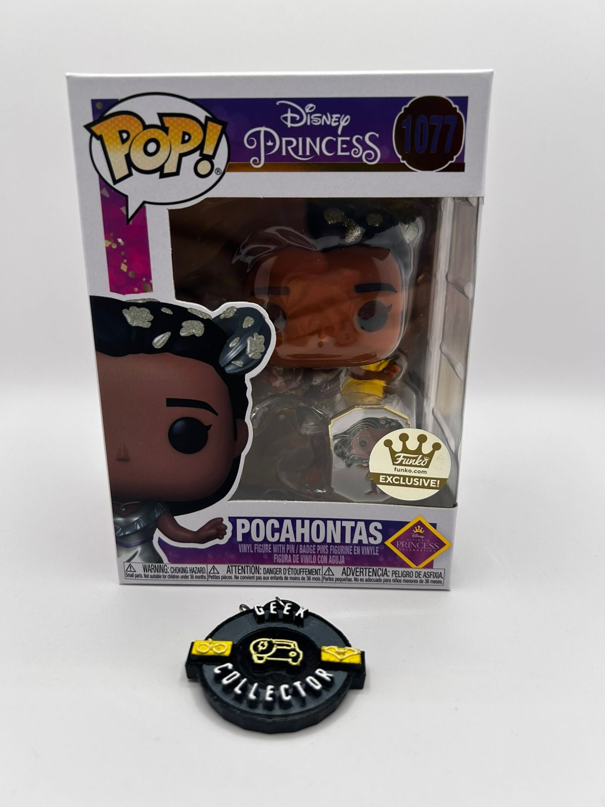 Funko Pop! Disney Princess: Pocahontas con Pin (#1077) – Exclusive Edition