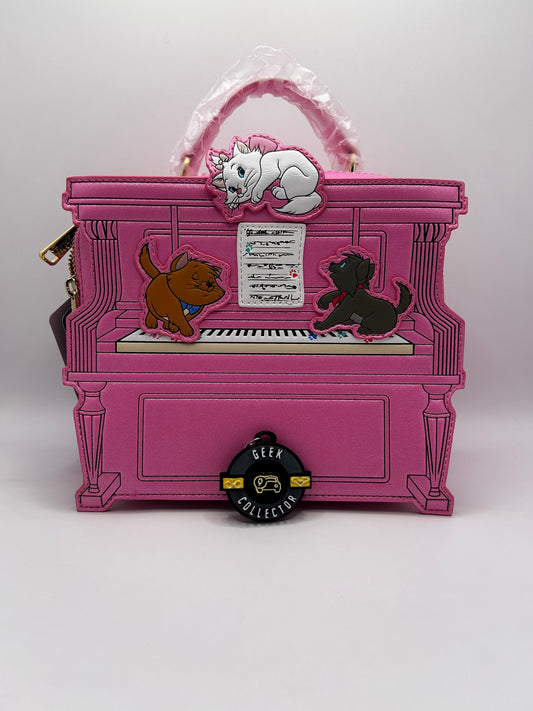 Bolso Crossbody Loungefly Disney: Los Aristogatos - Marie, Toulouse y Berlioz en el Piano