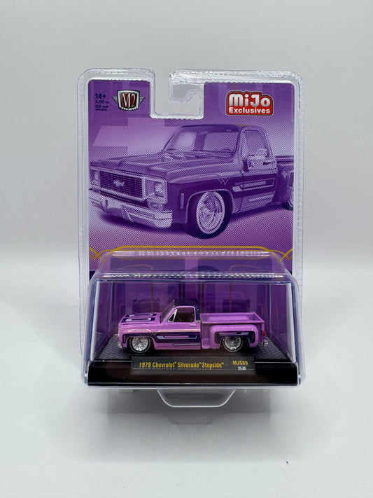 M2 Machines: 1979 Chevrolet Silverado Stepside - MiJo Exclusives