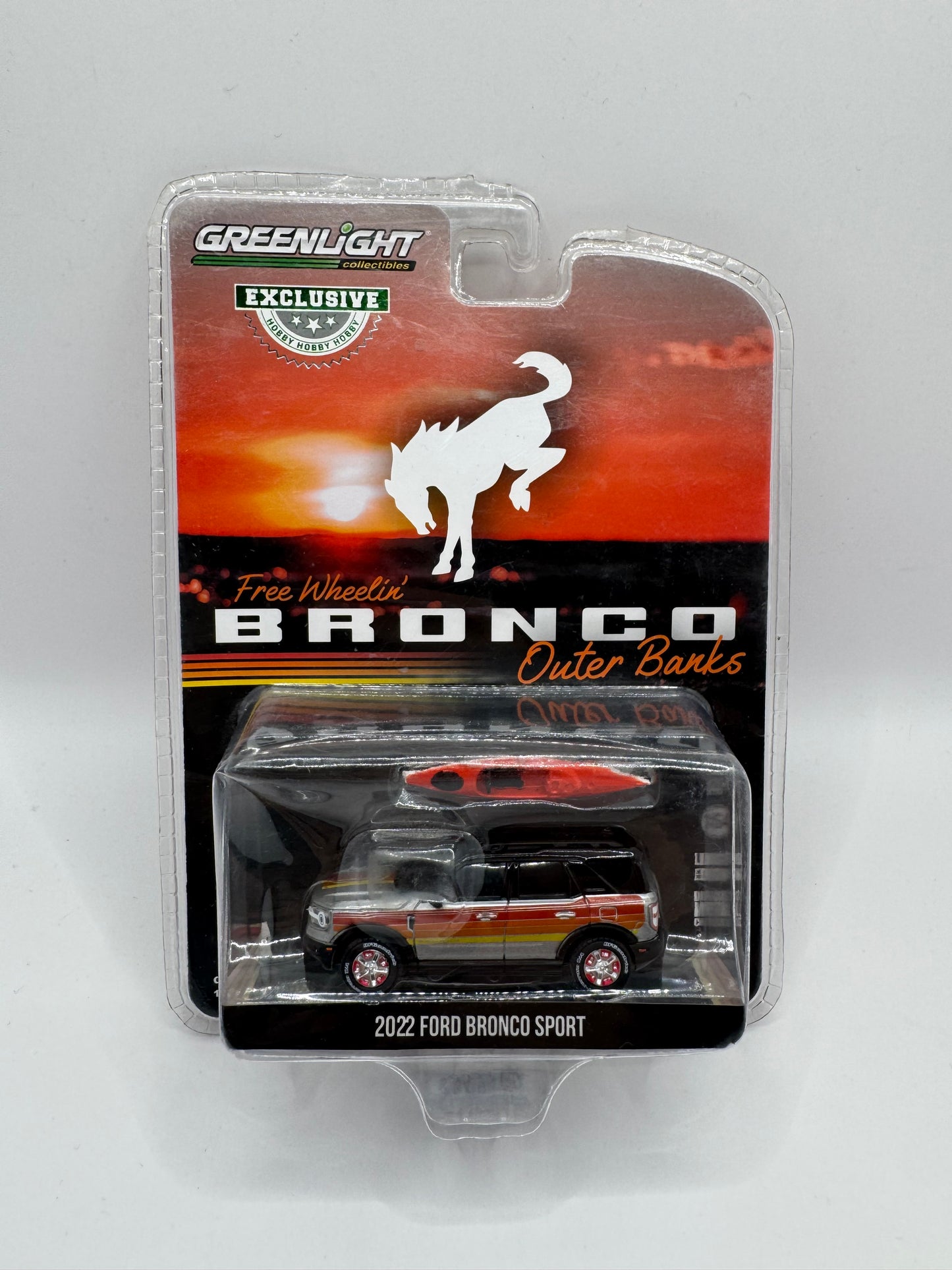 Greenlight 1:64 Hobby Hobby Exclusive - 2022 Ford Bronco Sport "Free Wheelin' Outer Banks"