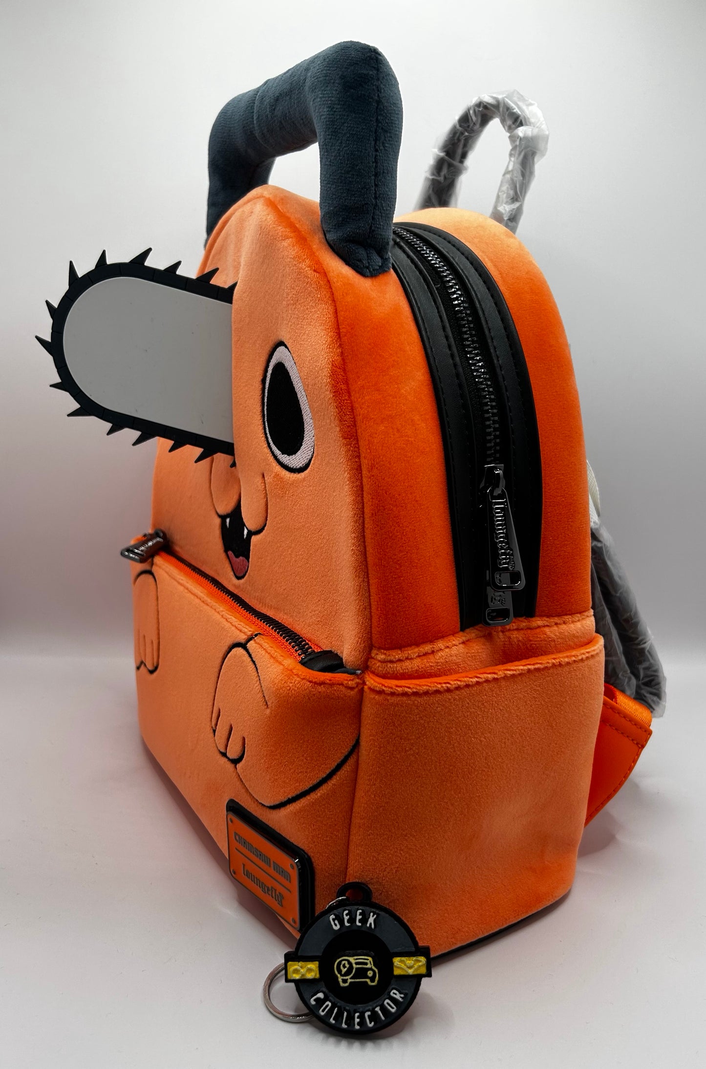 Loungefly Chainsaw Man Pochita Plush Mini Backpack